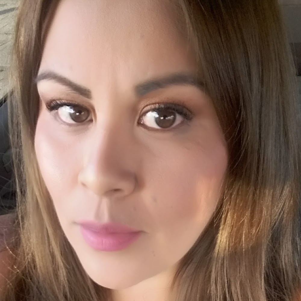 Meet your Posher, Cndy